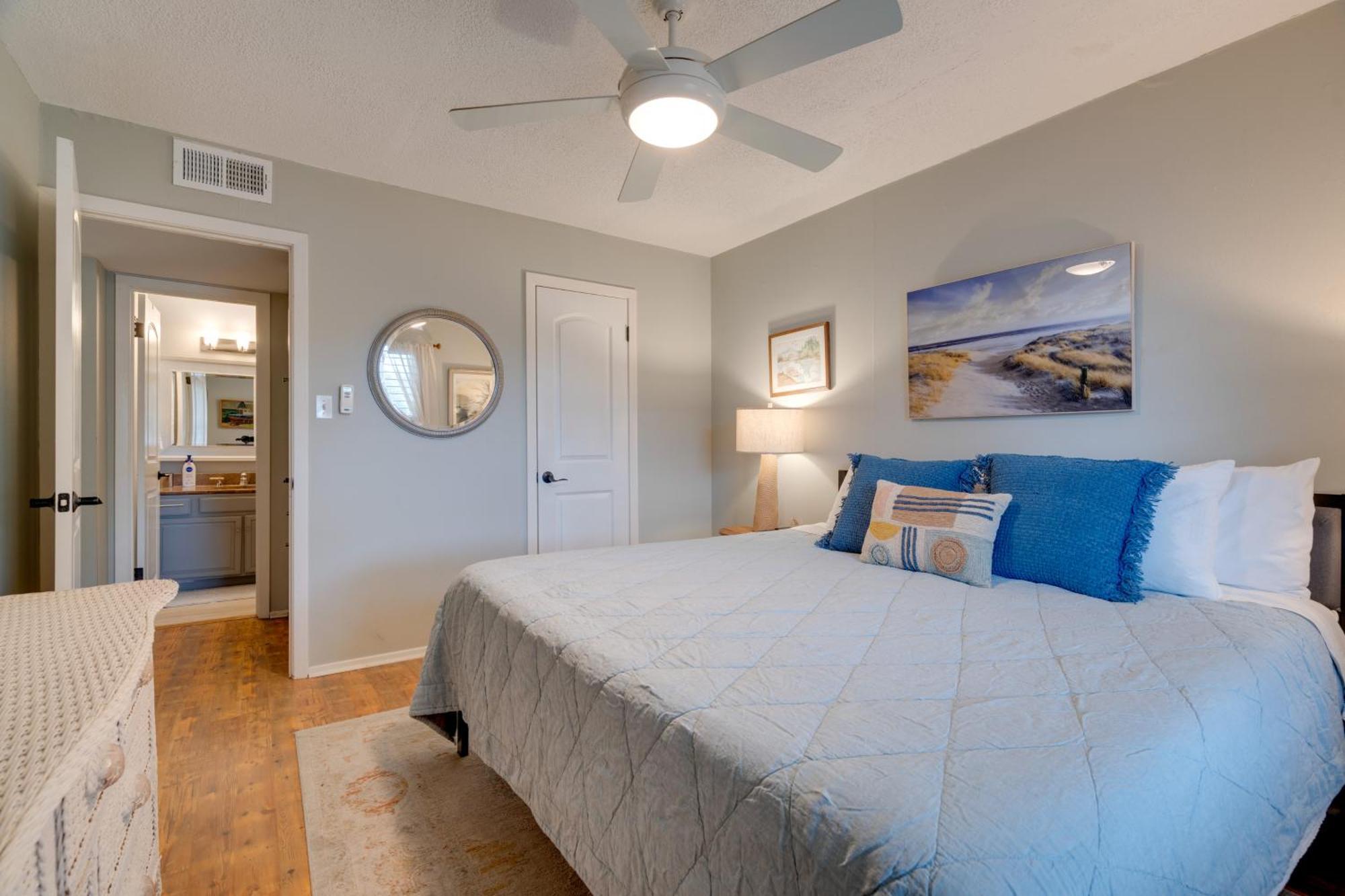 Waterfront Lake Travis Home With Pool Access! Point Venture Εξωτερικό φωτογραφία