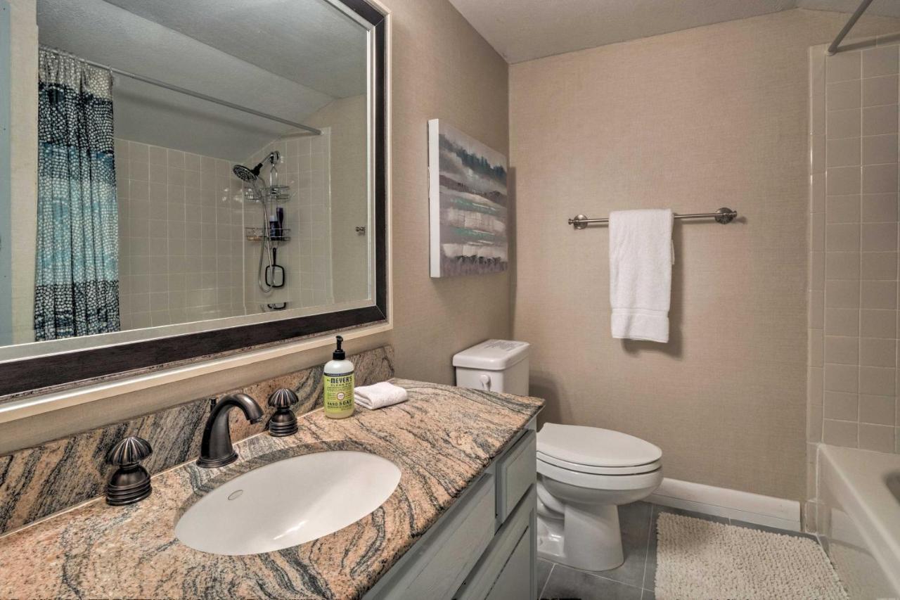 Waterfront Lake Travis Home With Pool Access! Point Venture Εξωτερικό φωτογραφία