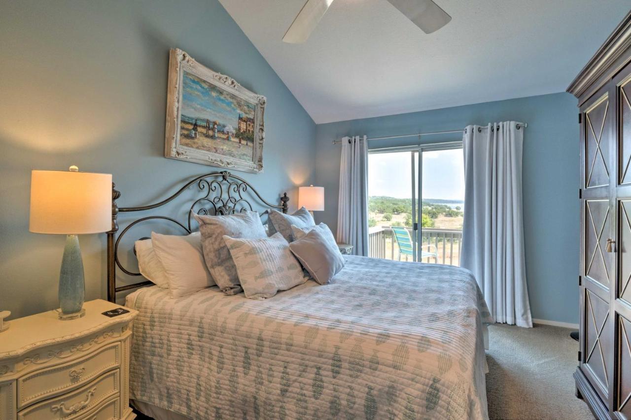Waterfront Lake Travis Home With Pool Access! Point Venture Εξωτερικό φωτογραφία
