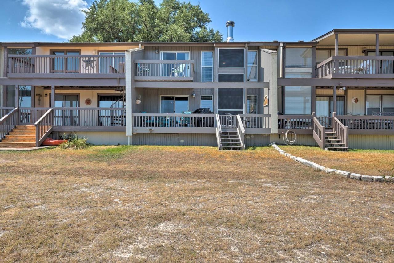 Waterfront Lake Travis Home With Pool Access! Point Venture Εξωτερικό φωτογραφία