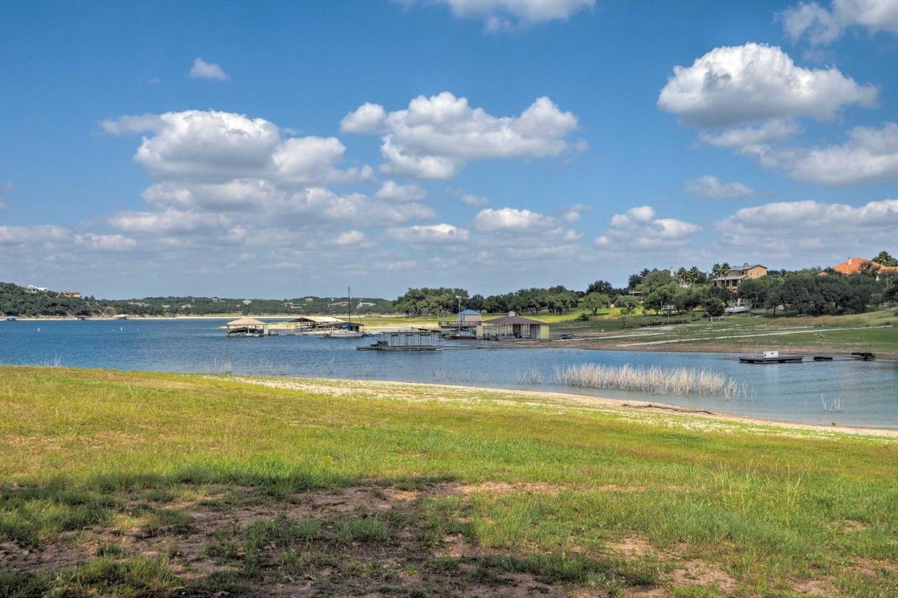 Waterfront Lake Travis Home With Pool Access! Point Venture Εξωτερικό φωτογραφία